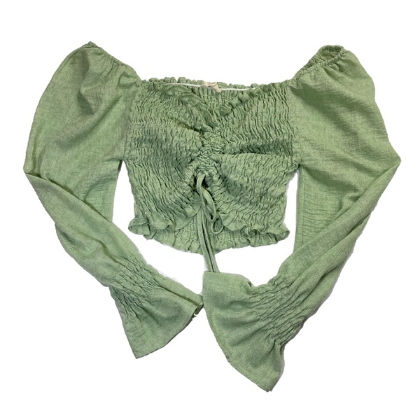 Tops - Green Puffy Sleeve Crop Top